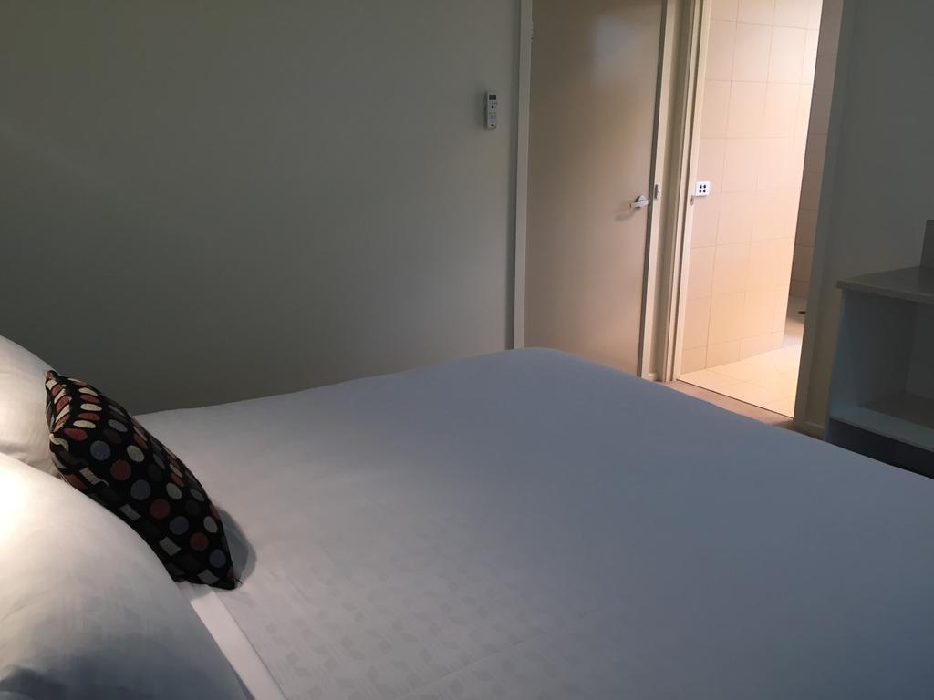 Riverspa Apartments Моама Екстериор снимка