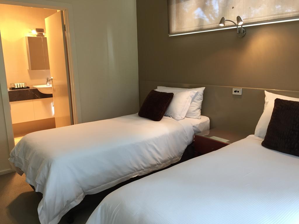 Riverspa Apartments Моама Екстериор снимка