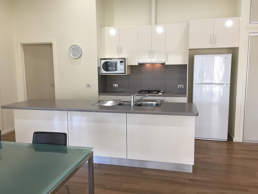 Riverspa Apartments Моама Екстериор снимка